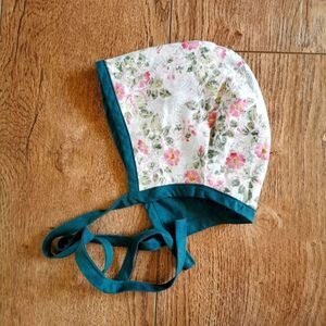 Jacquiesews double sided bonnet size 24 m